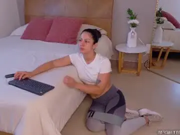 Chaturbate Watch Live Sex Cams of sarah_rayy