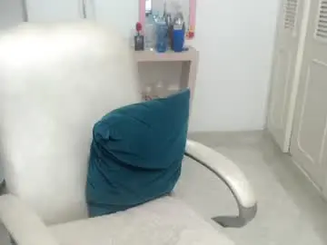 Chaturbate Free Porn Cam of leonela_69