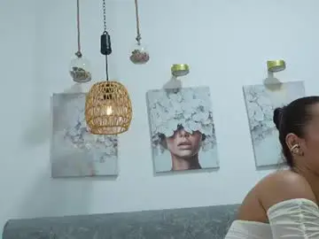 Chaturbate Best live sex cam show of katiecruz_