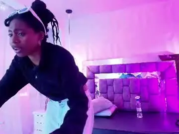 Chaturbate Adult Webcam of queen_perla_