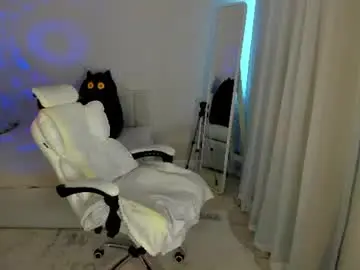 Chaturbate Watch Live Sex Cams of hotdevilsss