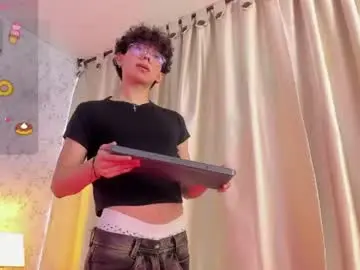 Chaturbate Live Sex of lyan_twink