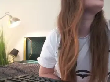 Chaturbate Free Live Porn of magicpeachhs