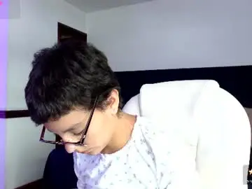Chaturbate Live Sex Cam of thegodmother_gh