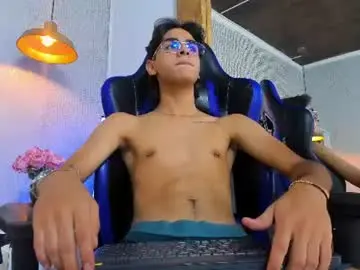 Chaturbate Live Sex of davidcahs17_