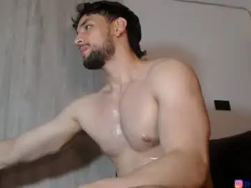 Chaturbate Free Live Porn of ivanhot279