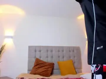 Chaturbate Watch Live Sex Cams of jason_issabella