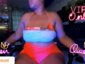 Chaturbate Best live sex cam show of pielcanela12