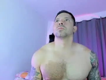 Chaturbate Live Porn of pierrevidal