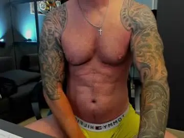 Chaturbate Live Sex Cam of arongrant