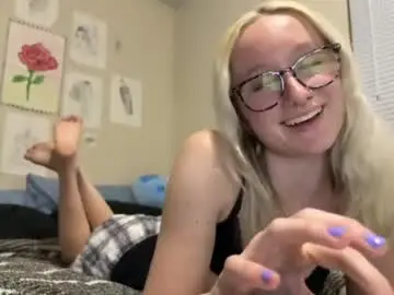 Chaturbate Free Live Porn of itshallie