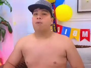 Chaturbate Free Live Porn of bennett_alejoo