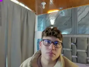 Chaturbate Live Porn of manson_and_zoe
