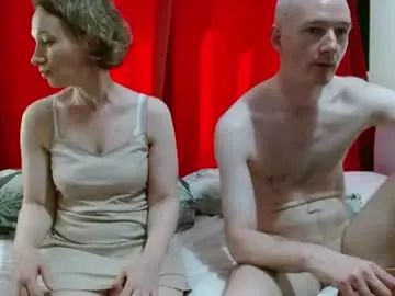 Chaturbate Best live sex cam show of mrs_velvet_vixen_and_mr_stud