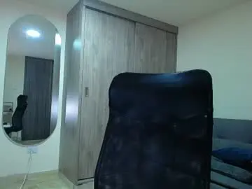 Chaturbate Watch Live Sex Cams of andre_parker