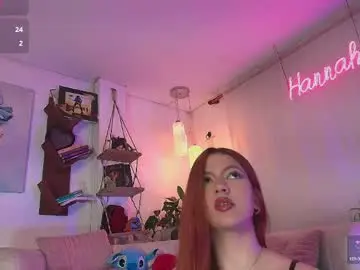Chaturbate Live Sex Cam of hannah_lovee