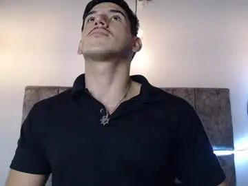 Chaturbate Live Sex Cam of jonathancast08