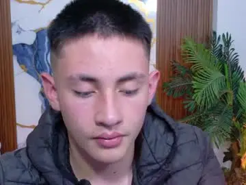 Chaturbate Live Sex of andres_tay