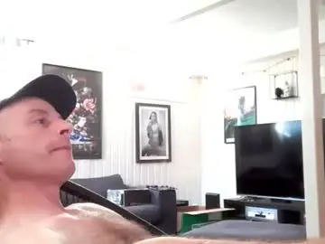 Chaturbate Free Live Porn of dirkdigglerofficial