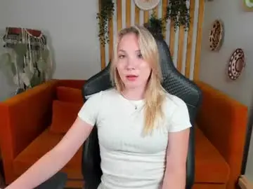 Chaturbate Best live sex cam show of elaravoltage