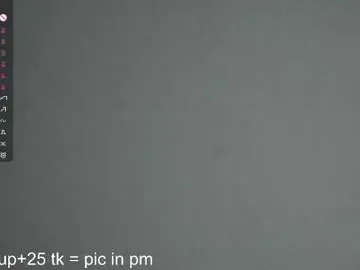 Chaturbate Live Sex Cam of _inner_glow_