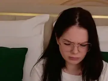 Chaturbate Live Sex Cam of nikaflowers