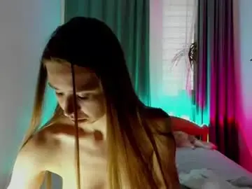 Chaturbate Nude Webcam of teaseme_bella