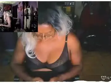 Chaturbate Watch Live Sex Cams of naomifux