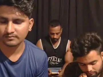Chaturbate Live Sex Cam of indiandesiguys2023