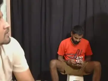Chaturbate Nude Webcam of indiandesiguys2023