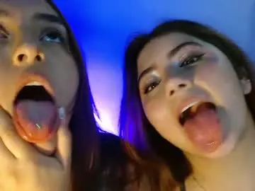 Chaturbate Live Porn of leah_moon11