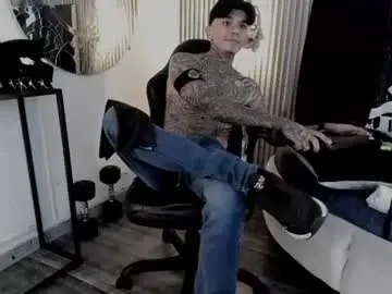 Chaturbate Live Sex Cam of onceagain97_