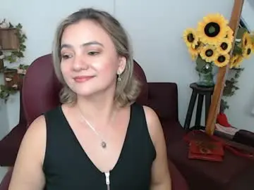 Chaturbate Sex Cam of rebeca_milf