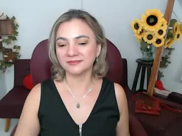 Chaturbate Adult Webcams of rebeca_milf