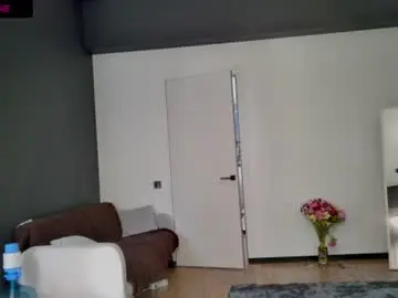 Chaturbate Nude Webcam of white_king999