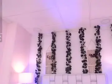 Chaturbate Watch Live Sex Cams of elisevalmont