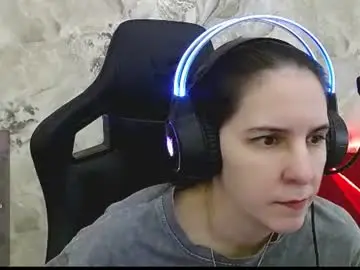 Chaturbate Live Sex Cam of irwi_tomboy