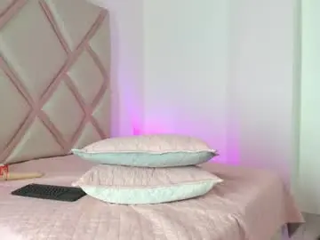 Chaturbate Live Sex of shaira_07_