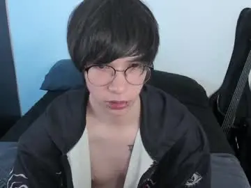 Chaturbate Live Sex Cam of andy_bankai