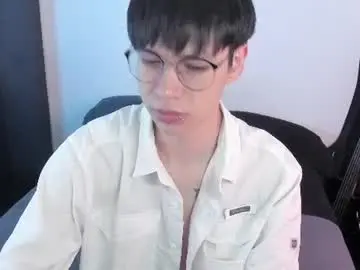 Chaturbate Best live sex cam show of andy_bankai