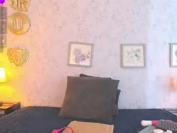 Chaturbate Live Sex of martinacurvy_