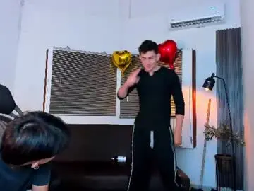 Chaturbate Free Porn Cam of party_guyssex