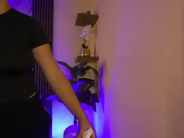 Chaturbate Live Sex Cam of liawheeler