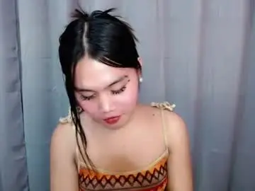 Chaturbate Live Sex Cam of alexandralovely_9