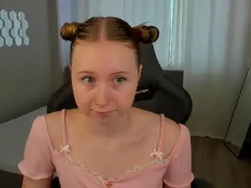 Chaturbate Live Sex Cam of lilitiny