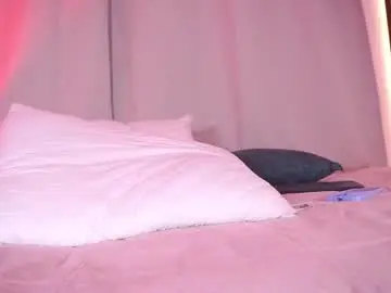 Chaturbate Live Sex Cam of petiteprincesx