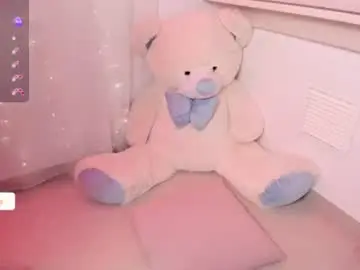 Chaturbate Live Sex Cam of alice_wiinter