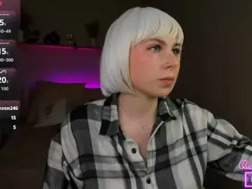 Chaturbate Free Live Porn of eva_lawrence