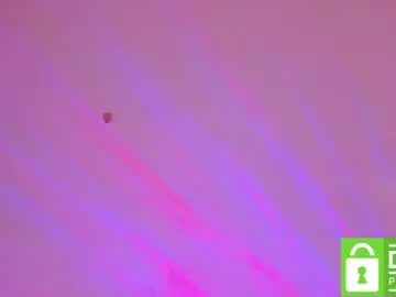 Chaturbate Adult Webcam of galaxgnn