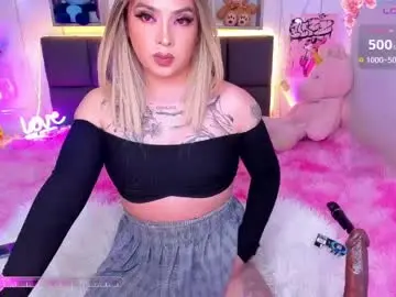 Chaturbate Watch Live Sex Cams of dannia_13